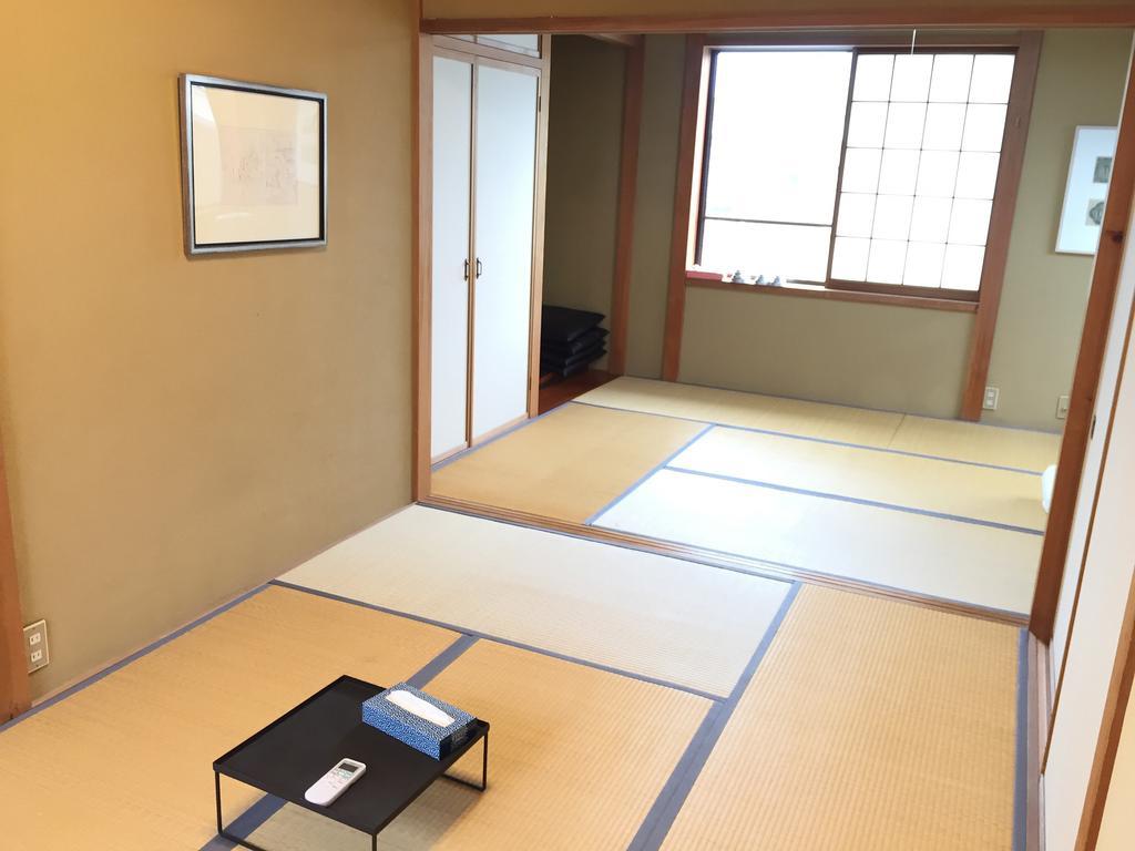 Toolate Guesthouse Toyama Station Zewnętrze zdjęcie