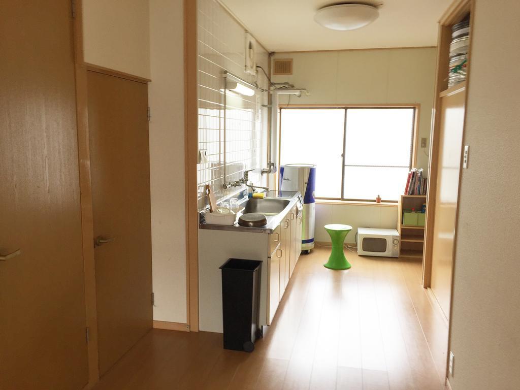 Toolate Guesthouse Toyama Station Zewnętrze zdjęcie